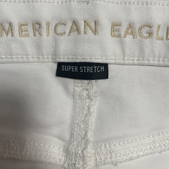 American Eagle Shorts - Picture 4 of 5